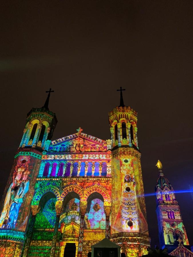 Gite Du Vieux Лион Екстериор снимка